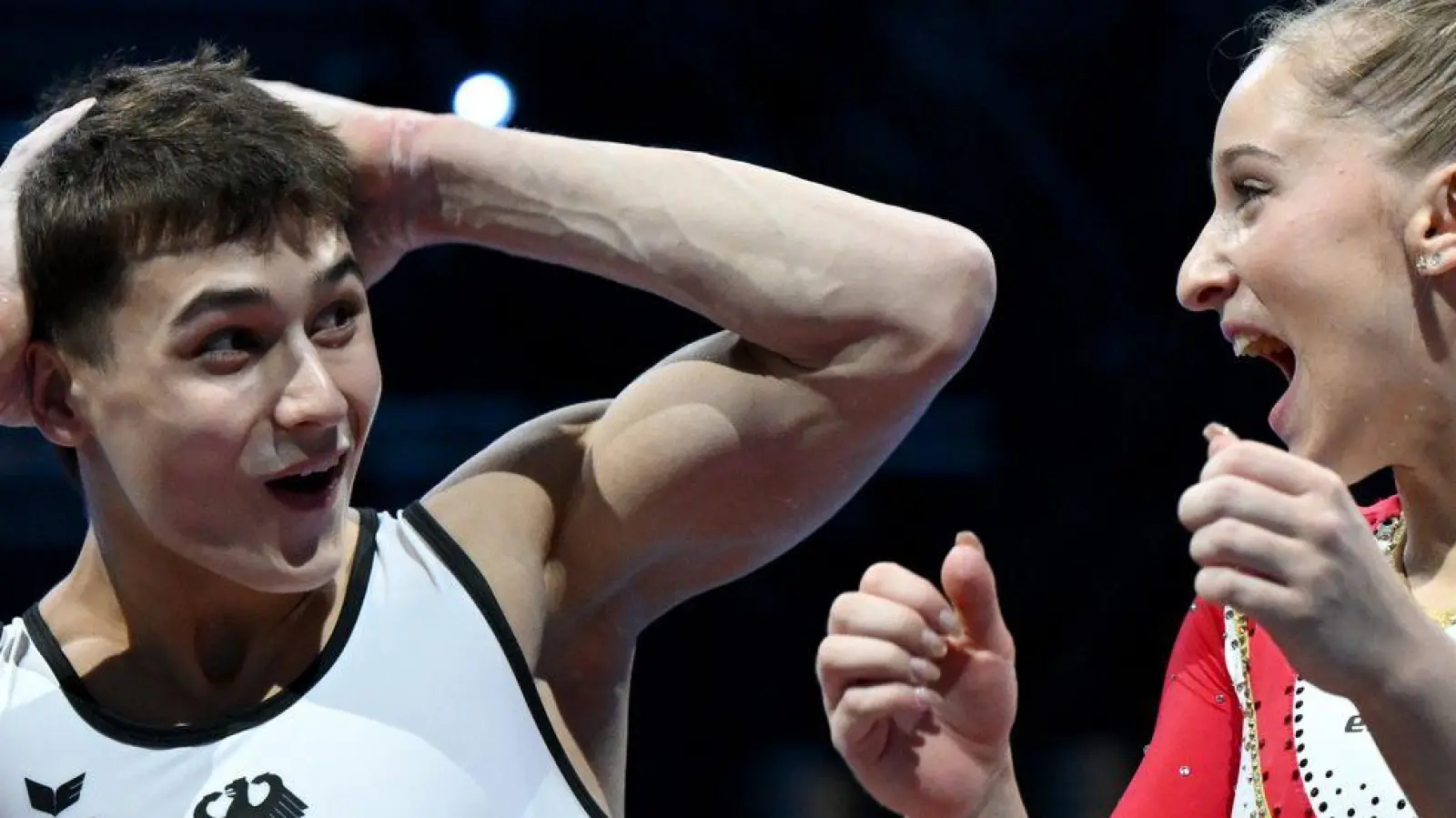 Die Gold-Entscheidung wird verkündet. (Foto: Marijan Murat/dpa)