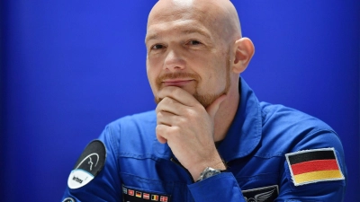 ESA-Astronaut Alexander Gerst bei einer Pressekonferenz in der Arena Erfurt. (Foto: Martin Schutt/dpa-Zentralbild/dpa)