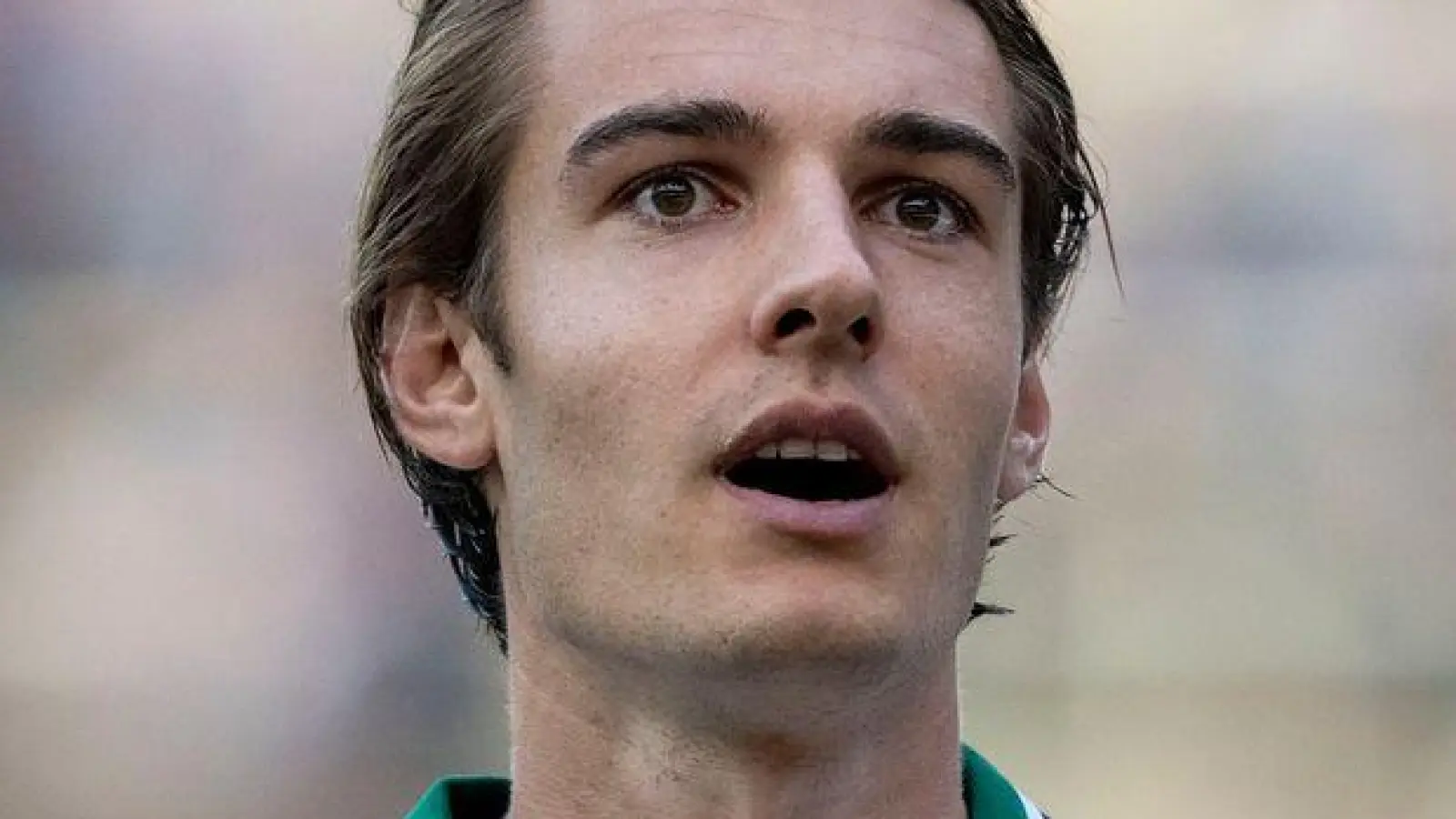 Fortuna Düsseldorf soll Interesse an der Rückkehr von Florian Neuhaus haben.  (Foto: David Inderlied/dpa)