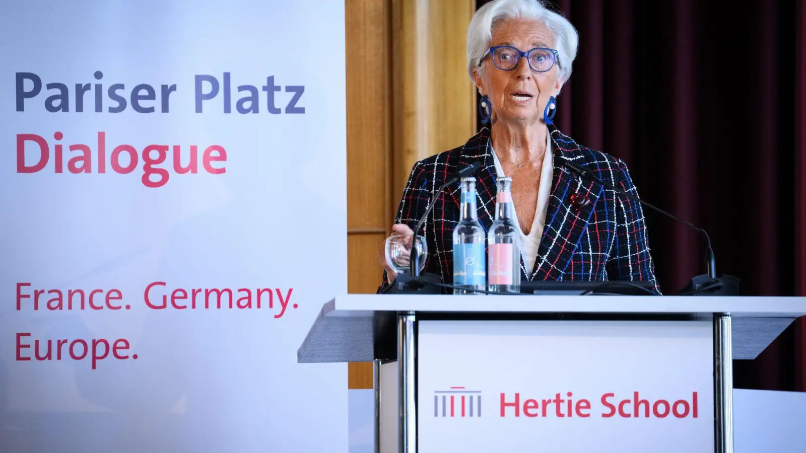 EZB-Präsidentin Christine Lagarde sieht die Weltordnung in ihren Grundfesten erschüttert (Foto: Bernd von Jutrczenka/dpa)