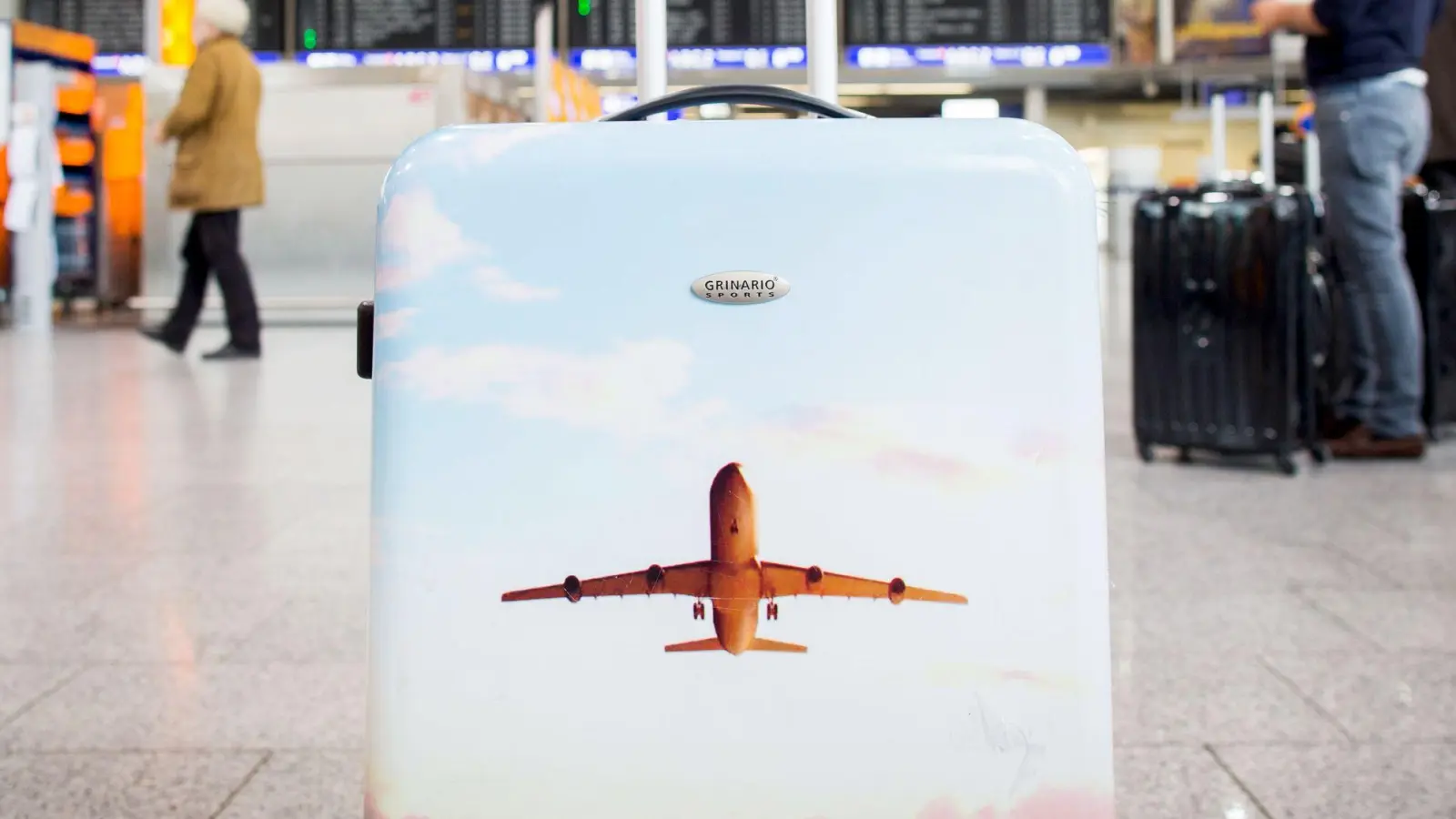 Die Urlaubssaison beginnt: Doch was, wenn der geplanten Reise etwas dazwischenkommt? (Foto: Frank Rumpenhorst/dpa-tmn)