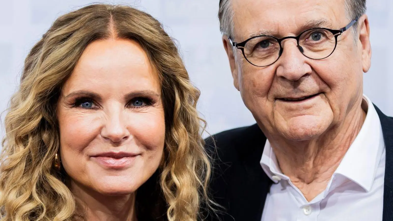 Katja Burkard und Hans Mahr gaben sich in Österreich das Ja-Wort. (Archivbild) (Foto: Christoph Soeder/dpa)