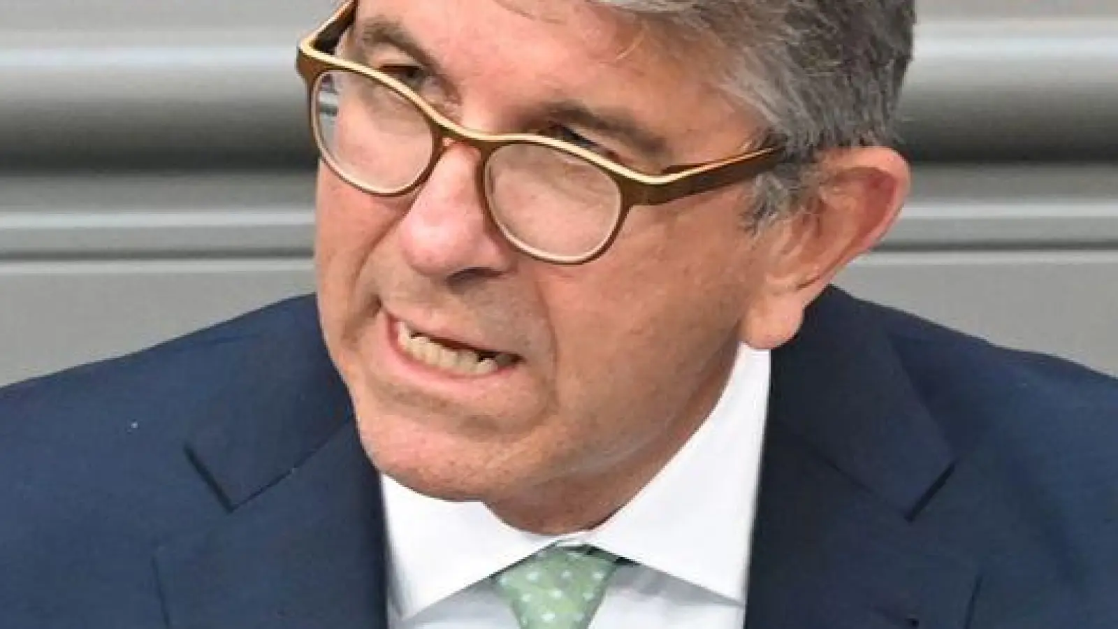 Kulturstaatsminister Wolfram Weimer sorgt sich um die deutsche Filmwirtschaft. (Archivbild) (Foto: Niklas Treppner/dpa)