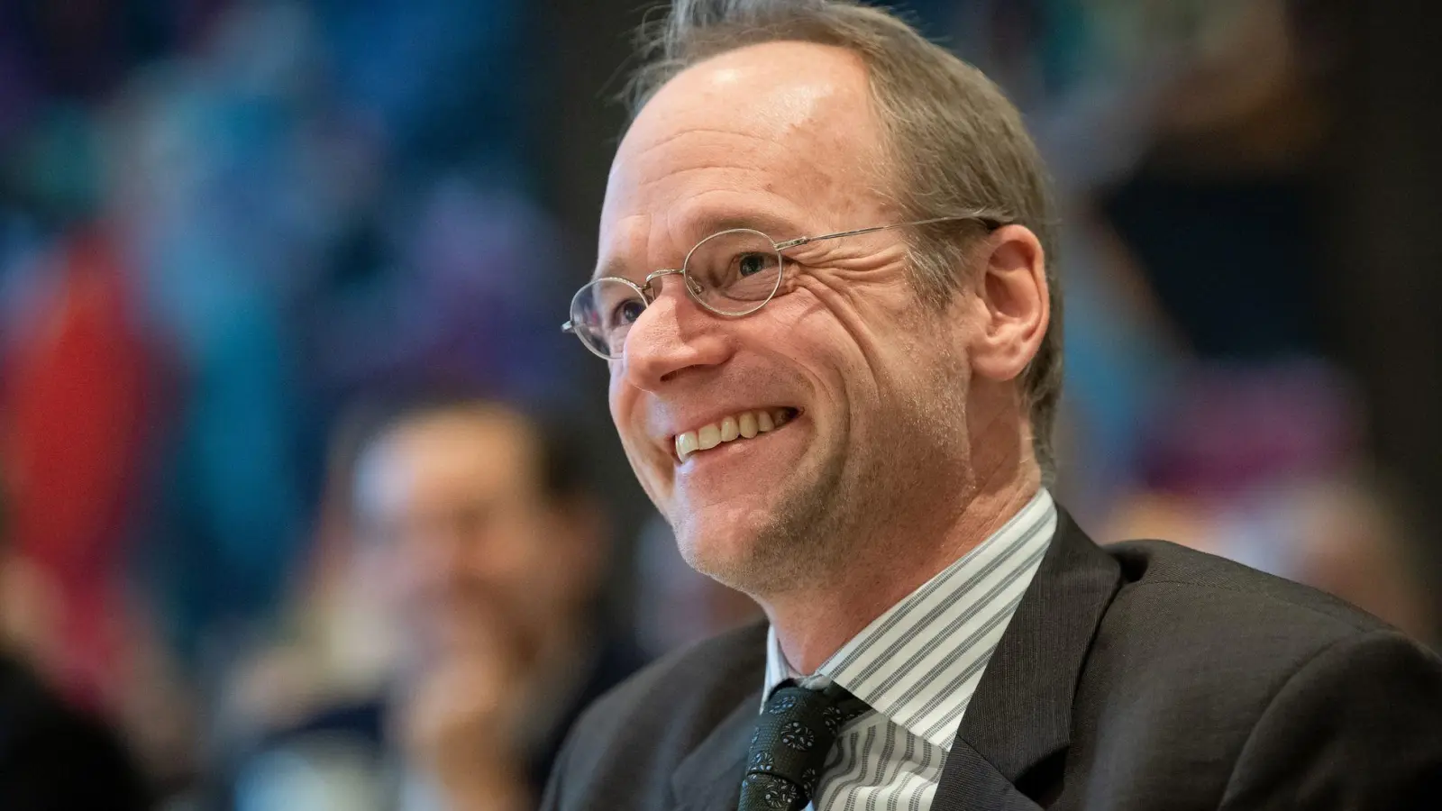 Der Schulpädagogik-Experte Klaus Zierer warnt vor einer Überakademisierung. (Foto: Sina Schuldt/dpa)