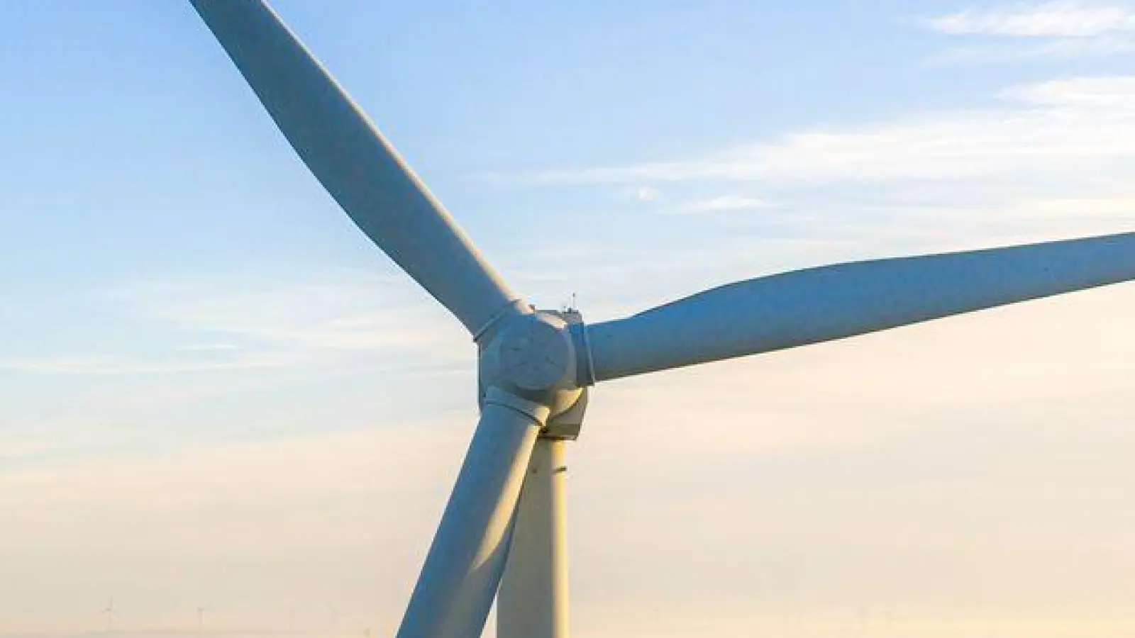 Industrieverband WindEurope: Insgesamt weniger Neuinstallationen von Windkraftanlagen in Europa als erwartet. (Archivbild) (Foto: Sina Schuldt/dpa)