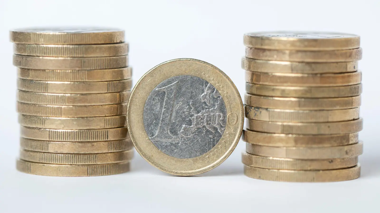 Die Bayerische Versorgungskammer leidet unter hohen Risiken bei Immobilien in den USA. (Symbolbild) (Foto: Sebastian Kahnert/dpa)