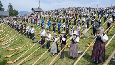 Das Alphorn: Ein Objekt, das auch heute noch Tausende begeistert und mehr ist als ein Musikinstrument. (Symbolbild: Urs Flueeler/KEYSTONE/dpa)