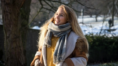 Mittagspause oder Feierabend heißen: Spaziergang. Feste Routinen erleichtern uns das Dranbleiben.  (Foto: Christin Klose/dpa-tmn)