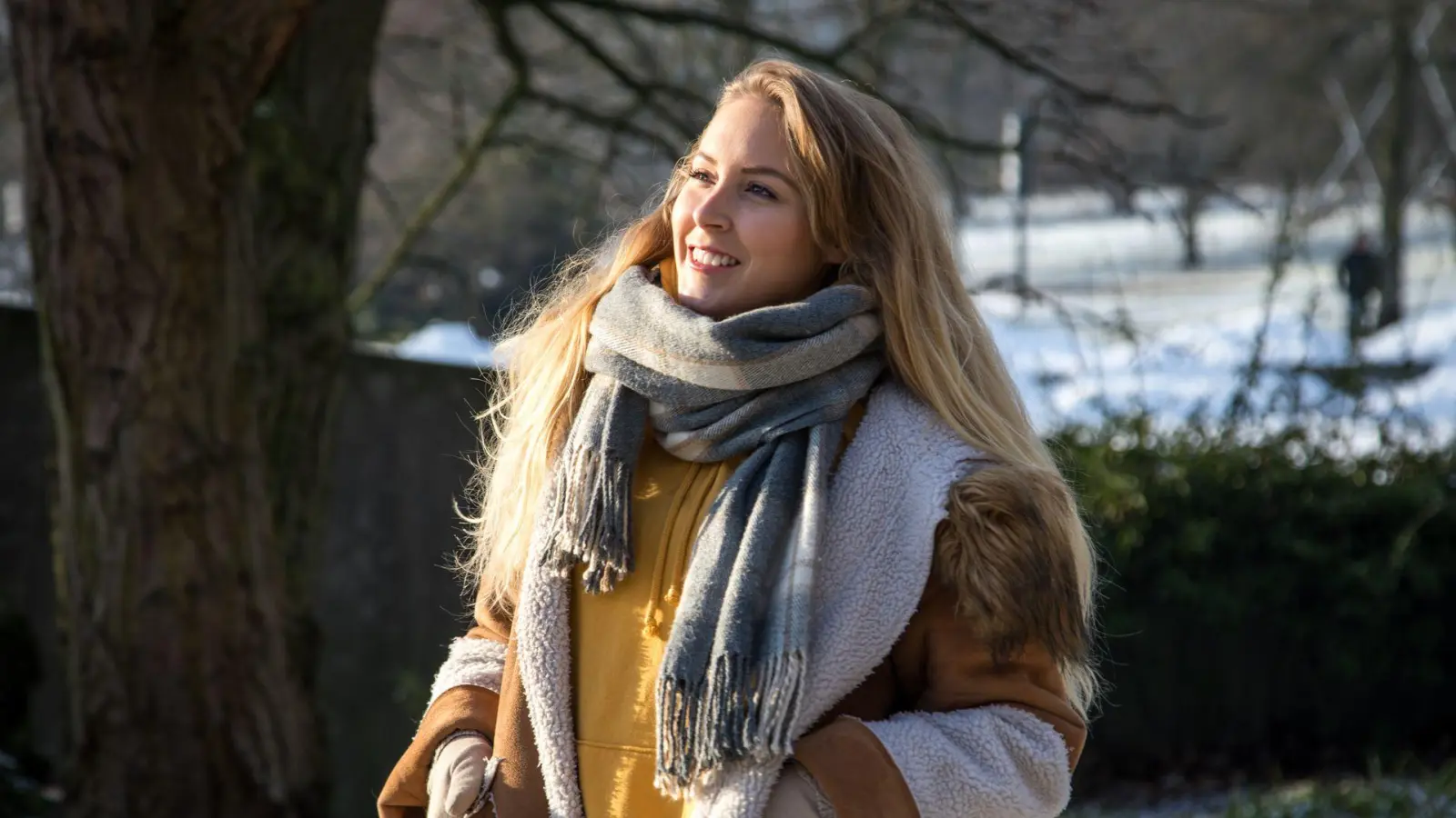 Mittagspause oder Feierabend heißen: Spaziergang. Feste Routinen erleichtern uns das Dranbleiben.  (Foto: Christin Klose/dpa-tmn)