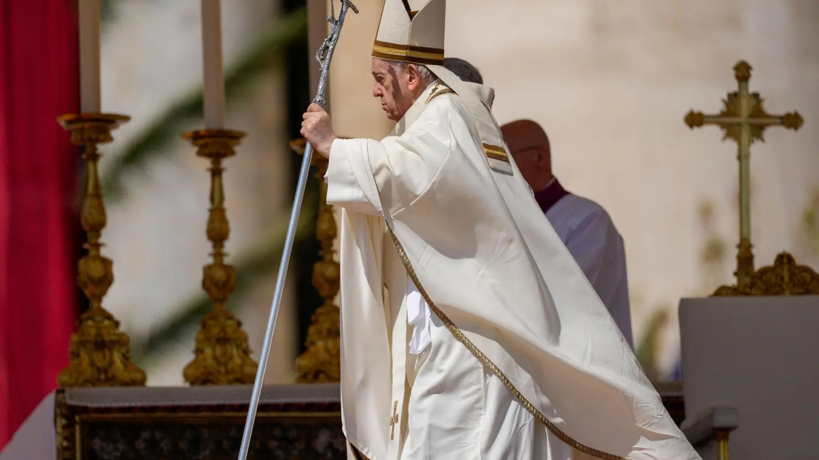 „Möge man sich für den Frieden entscheiden“: Papst Franziskus. (Foto: Alessandra Tarantino/AP/dpa)