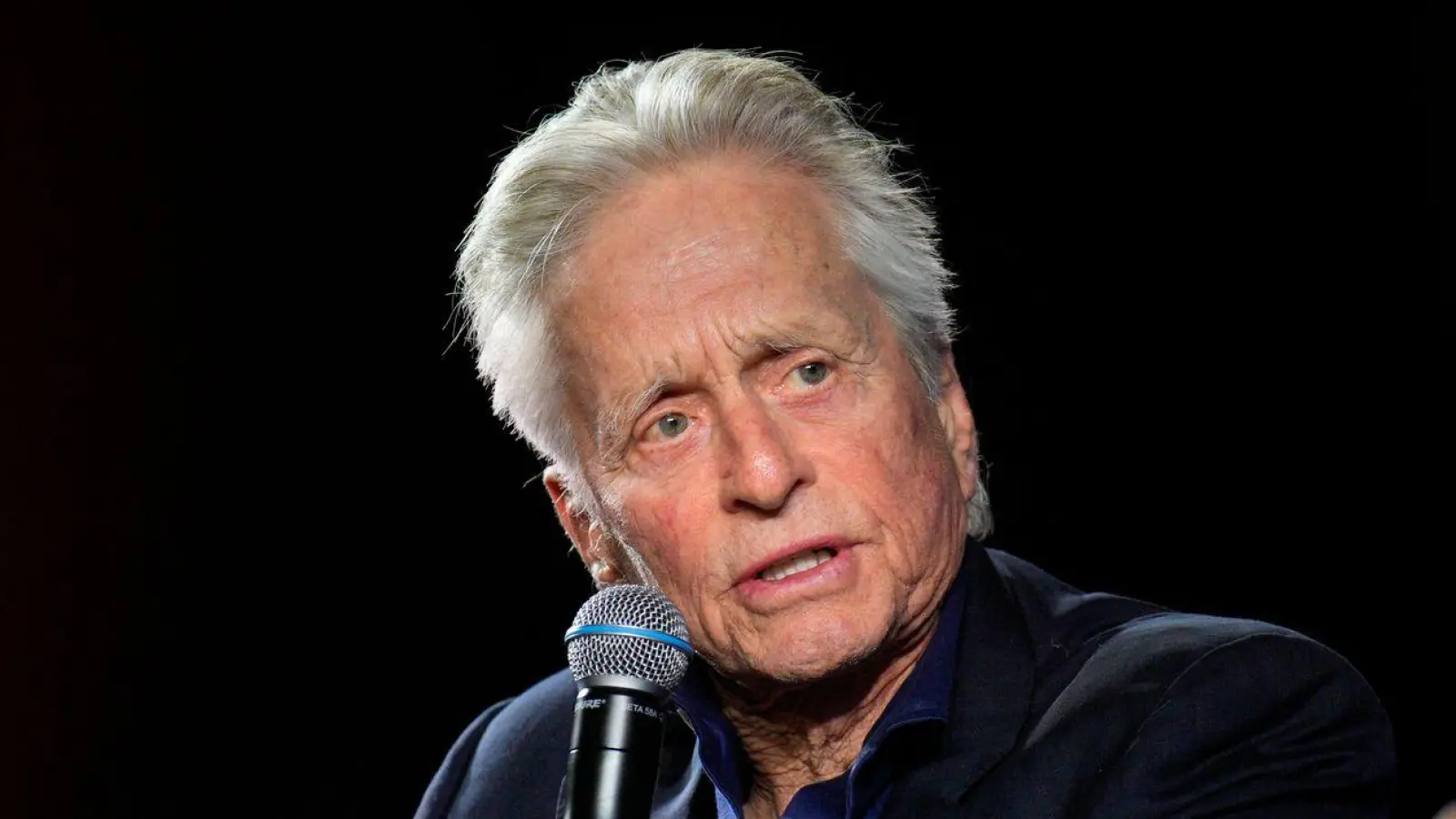 Michael Douglas spricht in seinen Memoiren offen über Affären. (Archivbild) (Foto: dpa)