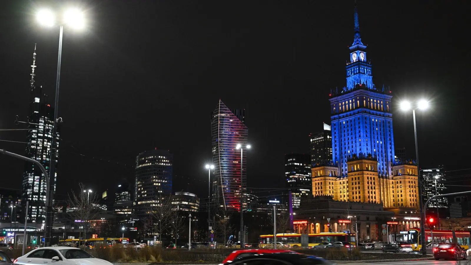 Polen hat als eins der ersten europäischen Länder ein Gremium eingesetzt, um die Dokumente zum Missbrauchsring von Jeffrey Epstein auf polnische Spuren zu durchforschen. (Archivbild) (Foto: Radek Pietruszka/PAP/dpa)