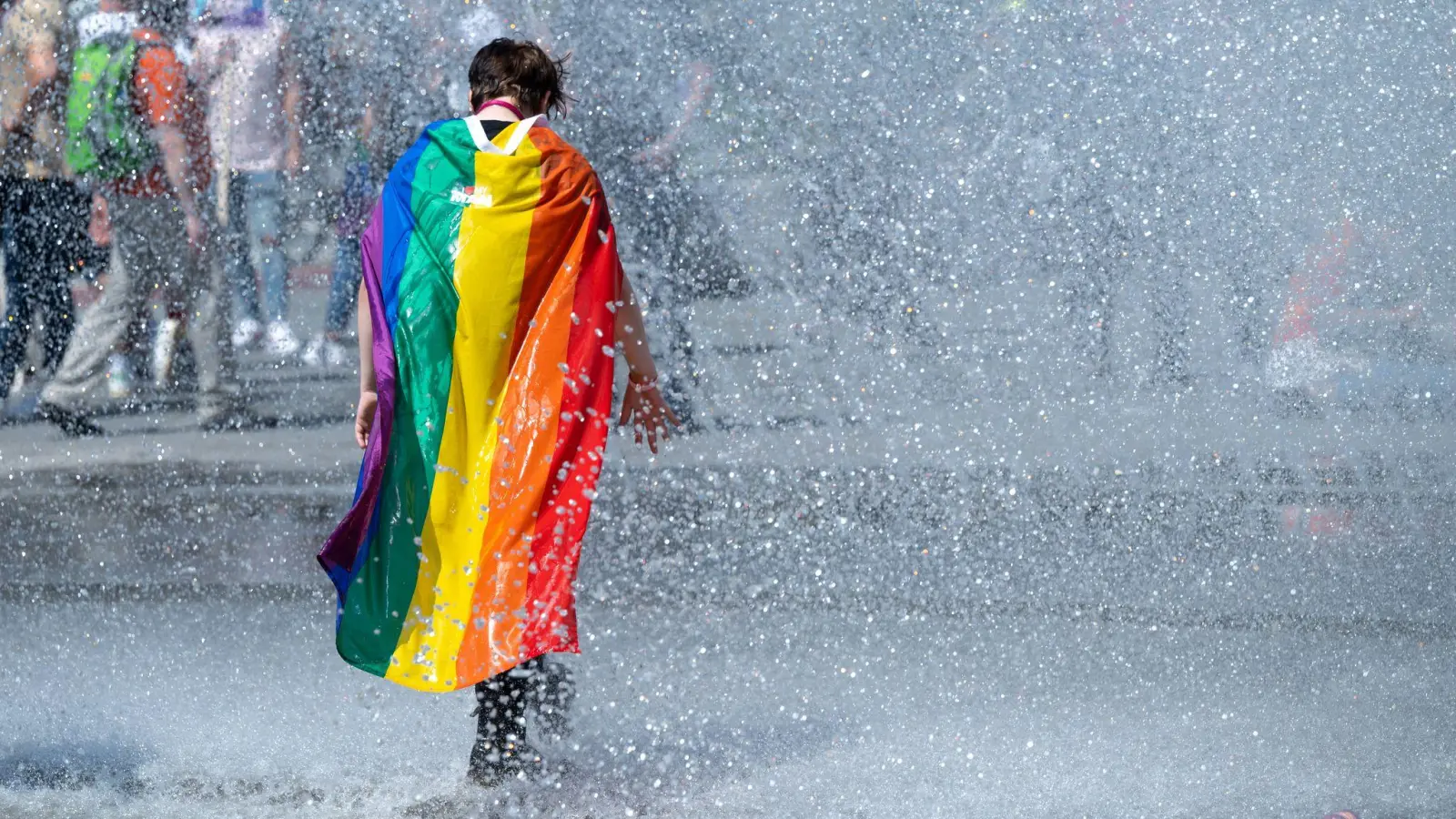 Mehr als 40 CSD-Veranstaltungen gibt es diesen Sommer in Bayern. (Archivbild) (Foto: Sven Hoppe/dpa)