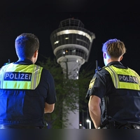 Ein defektes Bauteil sorgte für den Feueralarm im Münchner Tower. (Foto: Sven Hoppe/dpa)