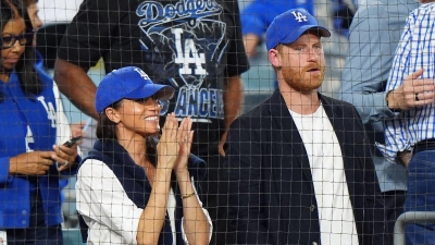 Beim Spiel der L.A. Dodgers gegen die Toronto Blue Jays hatten Harry und Meghan deutlich ihre Unterstützung für das Team aus Los Angeles gezeigt. (Archivbild) (Foto: Frank Gunn/The Canadian Press via AP/dpa)