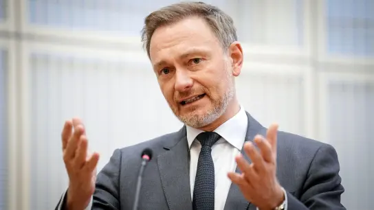 Der Bundesrechnungshof übt harsche Kritik an der Haushaltsführung von Finanzminister Christian Lindner (FDP). (Foto: Kay Nietfeld/dpa)