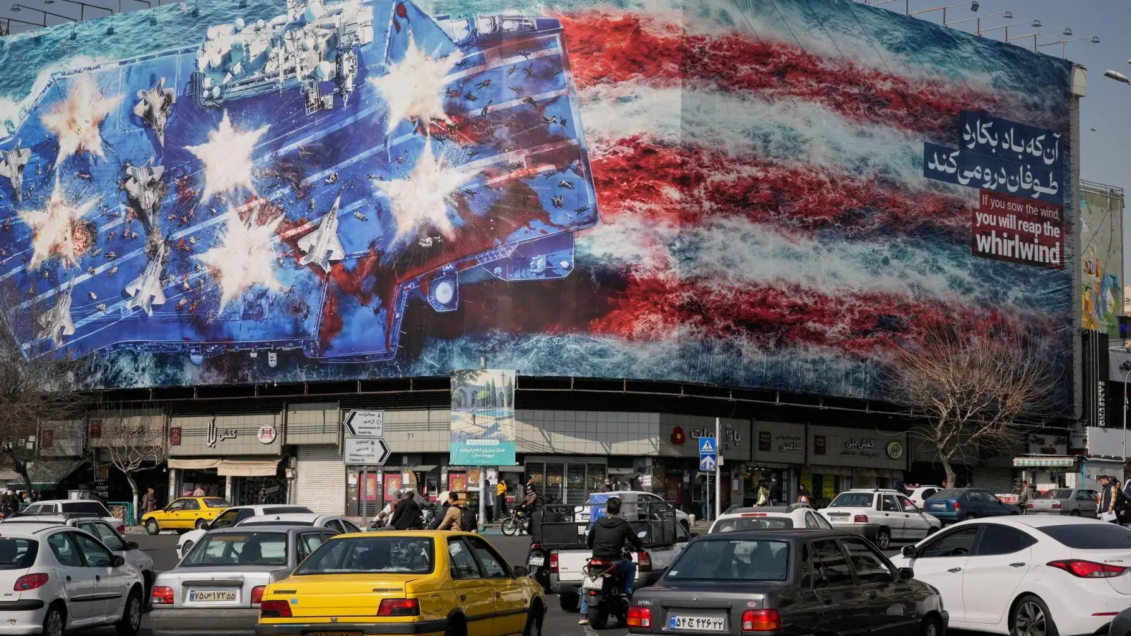 Irans Regierung demonstriert parallel zu den Verhandlungen Stärke. (Archivbild) (Foto: Vahid Salemi/AP/dpa)