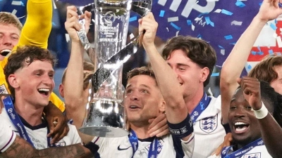 Riesenjubel bei den Engländern. (Foto: Petr David Josek/AP/dpa)