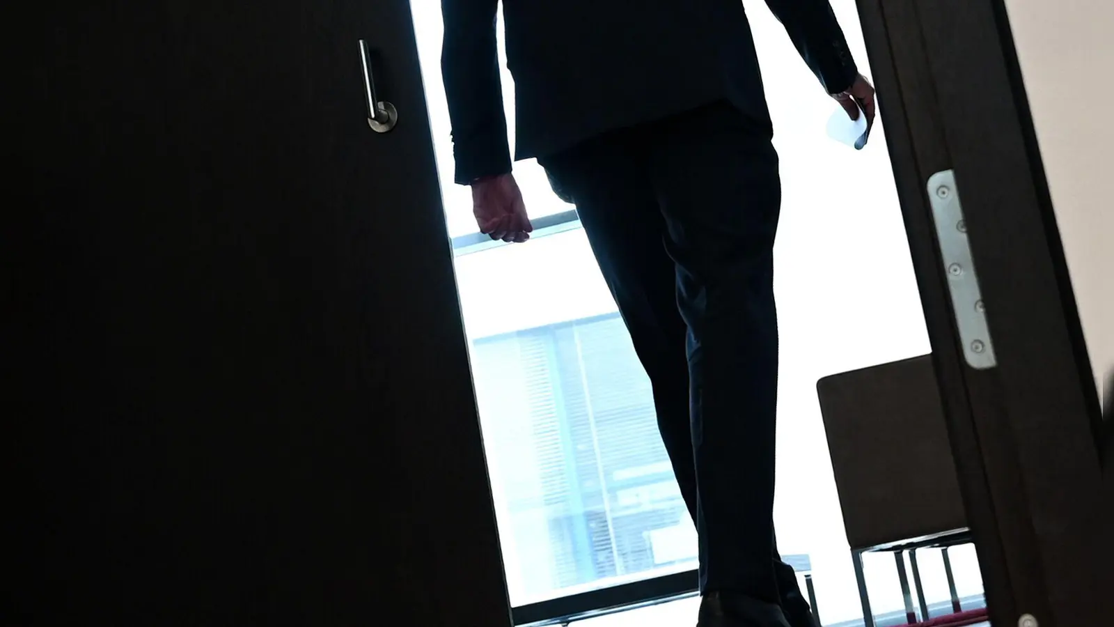 Wer aus Wut spontan kündigt, muss in aller Regel auch mit der Entscheidung leben. (Foto: Arne Dedert/dpa/dpa-tmn)