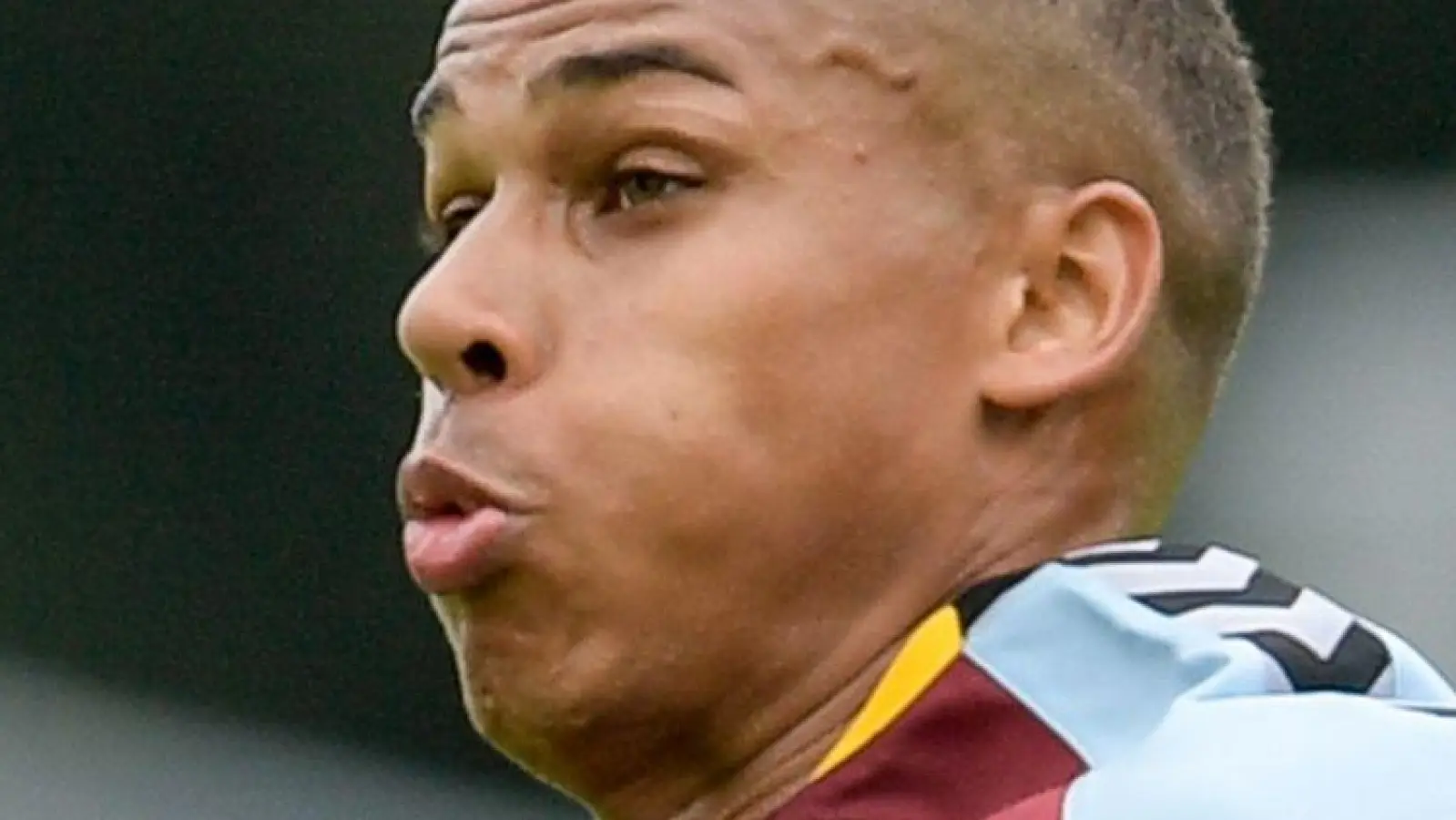 Der auf Bali vermisste Kevin Njie ist wieder aufgetaucht. (Archivbild) (Foto: Axel Heimken/dpa)