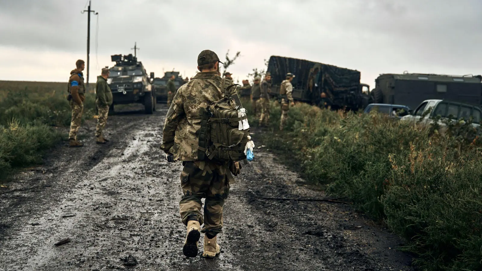 Die Kämpfe gehen besonders im Süden und Osten der Ukraine weiter. (Foto: Kostiantyn Liberov/AP/dpa)