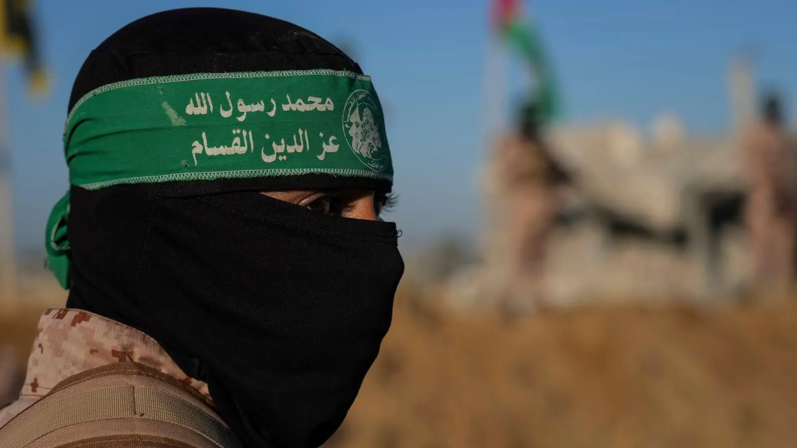 Die Hamas zeigt sich offen für den Trump-Plan, lässt zentrale Punkte aber offen. (Archivbild) (Foto: Abdel Kareem Hana/AP/dpa)