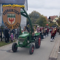 Auch im vergangenen Jahr ein Besuchermagnet: der große Kerwa-Umzug. In diesem Jahr startet der Festzug am Sonntag, 11. Oktober, um 14&nbsp;Uhr.  (Foto: Richard Strauß)