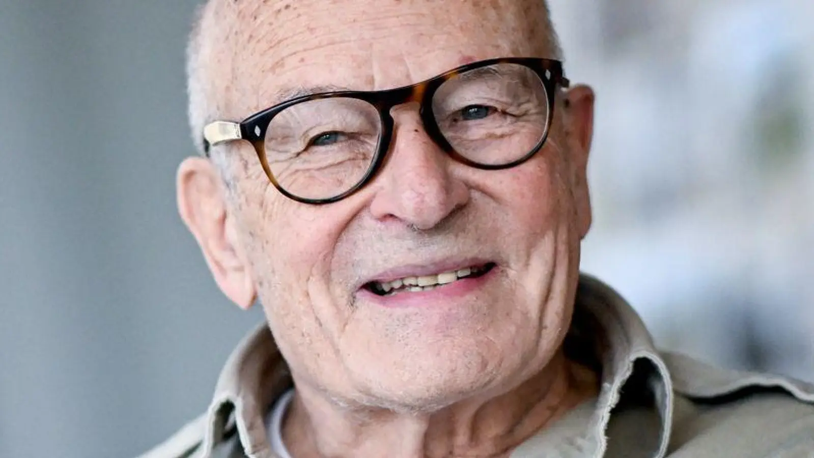 Oscarpreisträger Volker Schlöndorff (86) dreht seinen nächsten Film. (Archivbild) (Foto: Britta Pedersen/dpa)