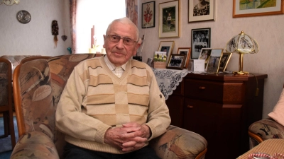 Otto Jakobi blickt mit 100 Jahren zufrieden auf sein Leben zurück. (Foto: Gerhard Krämer)