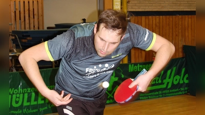 Starker Joker: Jan Schubert gewann beim Heimsieg gegen Wombach sein Doppel und beide Einzel in fünf Sätzen. (Foto: Christian Treffer)