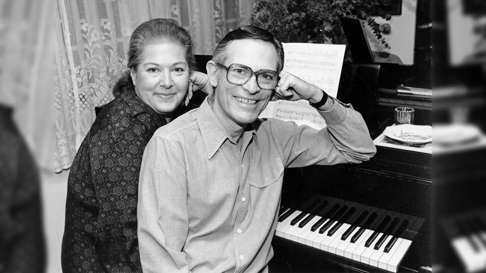 Das Liedtexter-Duo gewann drei Oscar-Trophäen. (Archivbild) (Foto: Lennox McLendon/AP/dpa)