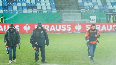Der Termin für das DFB-Pokal-Nachholspiel in Saarbrücken steht fest. (Foto: Uwe Anspach/dpa)