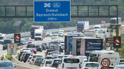 Auf Bayerns Autobahnen gab es 2025 mehr Stau. (Archivbild) (Foto: Pia Bayer/dpa)