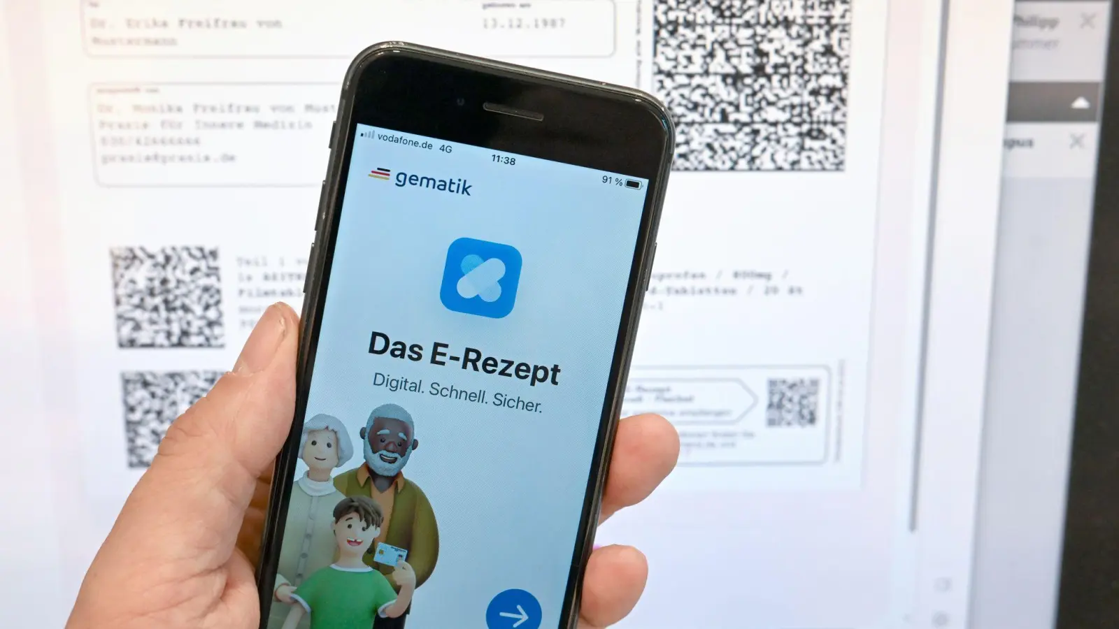 E-Rezepte können auch bei Versandapotheken eingelöst werden.   (Foto: Jens Kalaene/dpa)