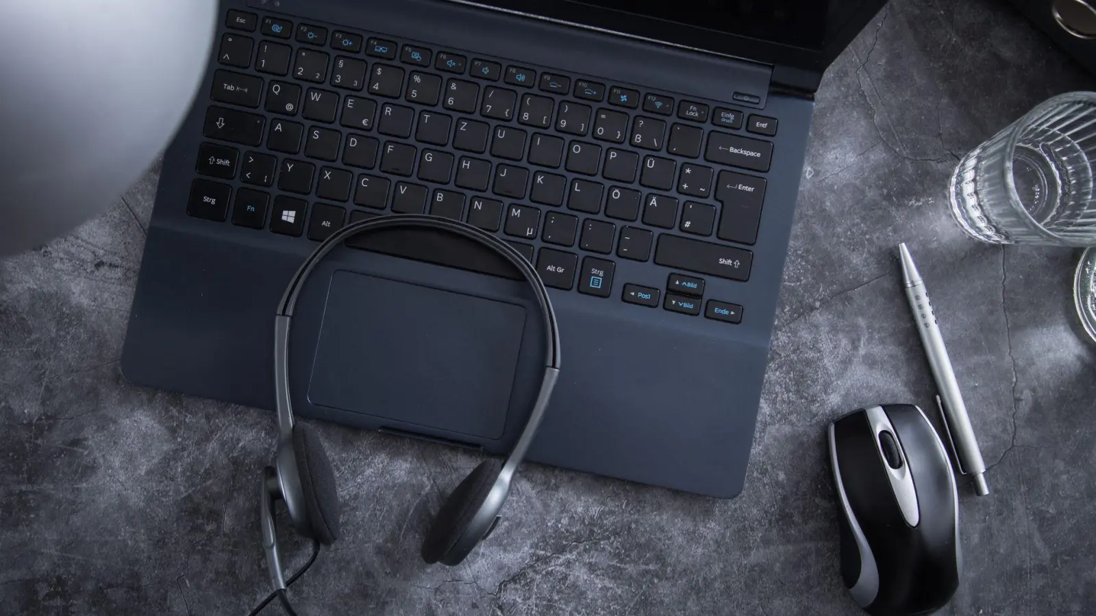 Kein Mangel an Selbstdisziplin: Bewusste Prokrastination kann die Produktivität sogar fördern. (Foto: Christin Klose/dpa-tmn)