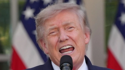 Trump droht mit neuen Zöllen. (Archivbild) (Foto: Jacquelyn Martin/AP/dpa)