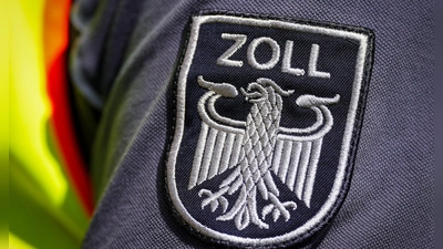 Ermittler des Hauptzollamts Ulm nahmen den 37-Jährigen bereits im März fest. (Symbolbild) (Foto: Soeren Stache/dpa)