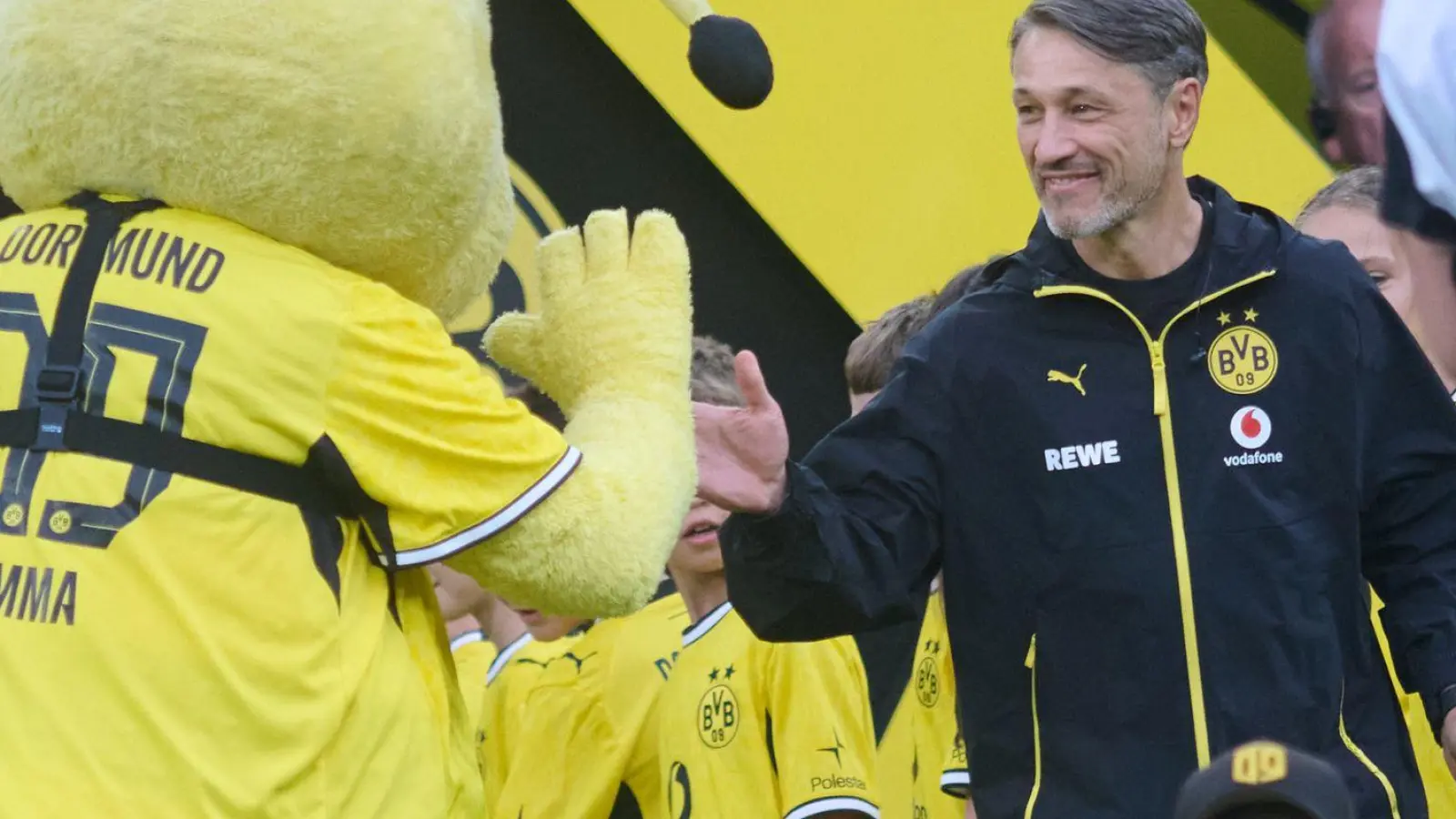 BVB-Coach Niko Kovač steht vor dem ersten Pflichtspiel der neuen Saison. (Archivbild)  (Foto: Bernd Thissen/dpa)