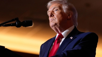 Seit Wochen verschärft Trump den Ton gegenüber Venezuela.  (Foto: Alex Brandon/AP/dpa)