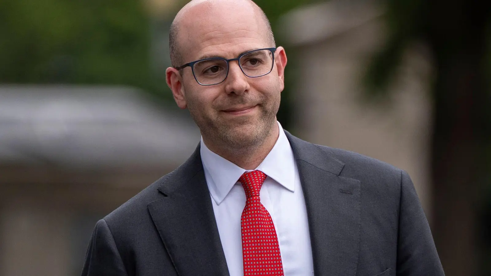 Einer der wenigen, die nicht an eine Korrelation zwischen Zöllen und Inflation glaubt: Trump-Berater Stephen Miran. (Archivfoto) (Foto: Alex Brandon/AP/dpa)