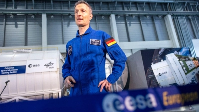 Matthias Maurer im Astronautenzentrum der Europäischen Weltraumorganisation ESA. (Foto: Thomas Banneyer/dpa)