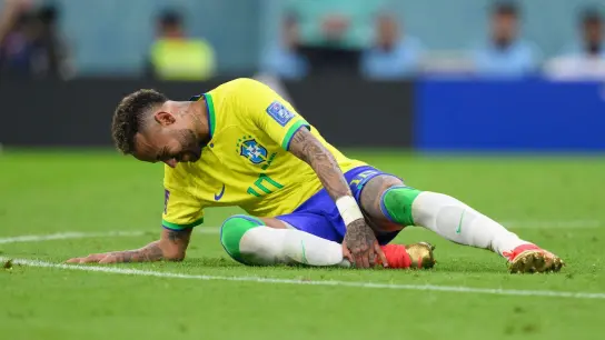 Verletzungsgeplagt: Brasilien-Star Neymar. (Foto: Robert Michael/dpa)