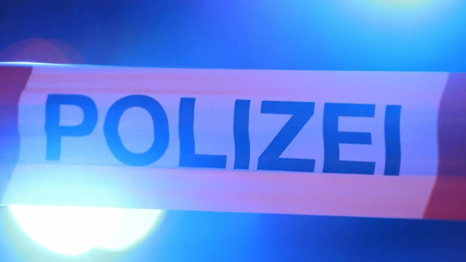 Für den 65-jährigen Unfallverursacher kam jede Hilfe zu spät. (Symbolbild) (Foto: David Young/dpa)