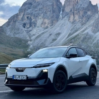 Fünftüriges Schrägheck, 5 Sitze, rund 400 Liter Kofferraum: Der Subaru Uncharted zielt auf Alltag statt Abenteuer-Mythos. (Foto: -/Subaru Corporation/dpa-tmn)