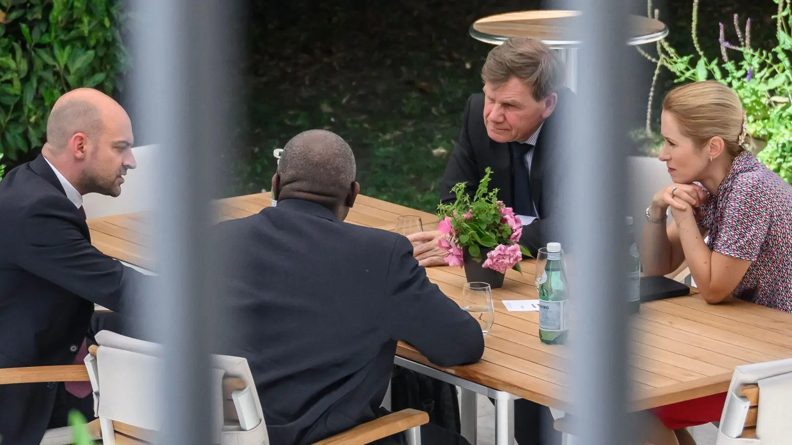 Europa droht Iran im Atomstreit Neuauflage von Sanktionen an (Foto: Fabrice Coffrini/KEYSTONE POOL AFP/dpa)