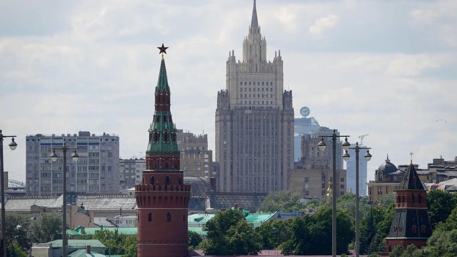 Eine Reaktion des Kreml oder des Außenministeriums in Moskau auf die atomaren Drohungen von US-Präsident Donald Trump lässt auf sich warten. (Archivbild) (Foto: Ulf Mauder/dpa)