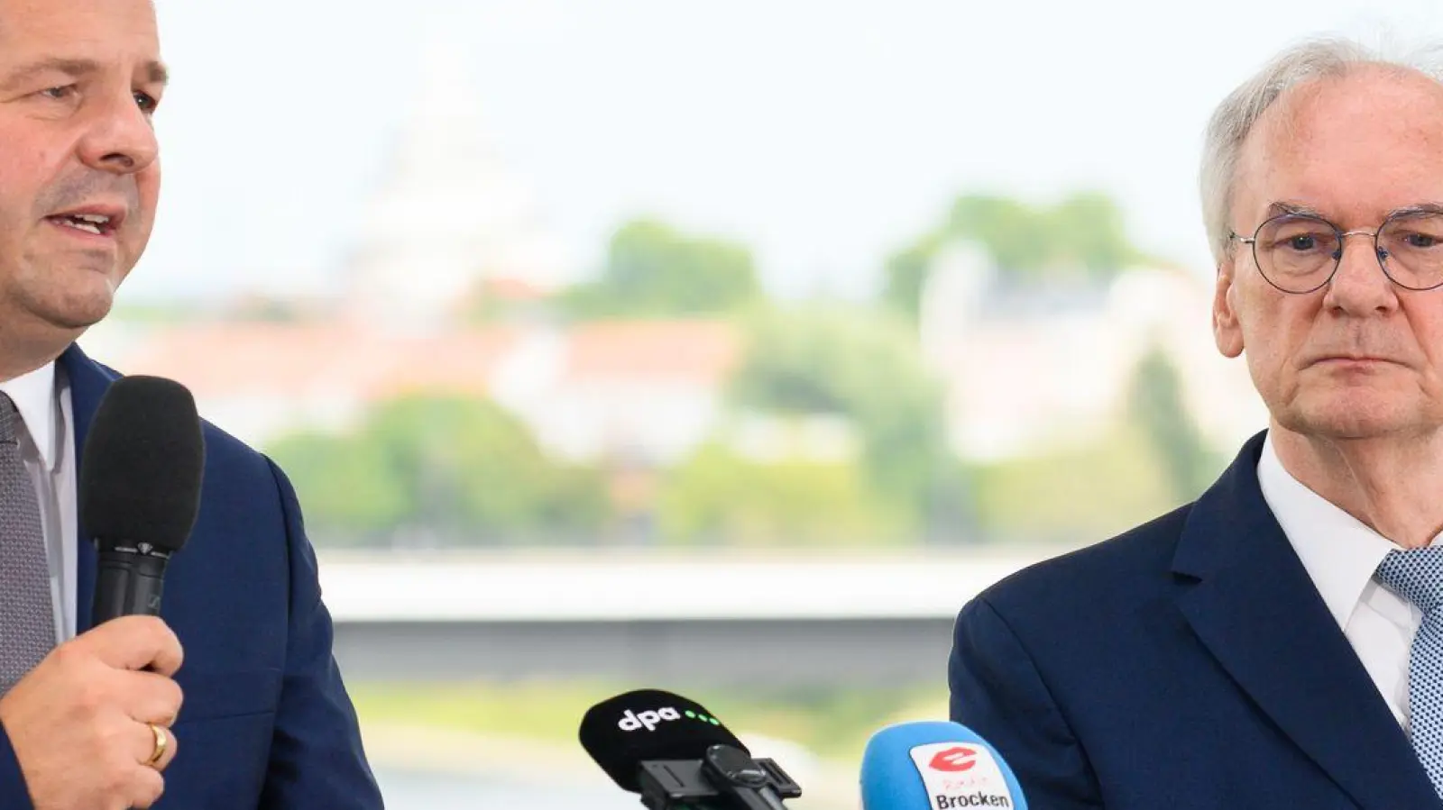 Ministerpräsident Reiner Haseloff hat Sven Schulze als seinen Nachfolger vorgeschlagen. (Foto: Klaus-Dietmar Gabbert/dpa)