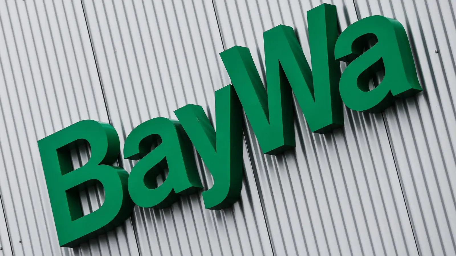 Die Baywa reduziert ihren Schuldenberg durch den Verkauf einer Beteiligung. (Foto: David-Wolfgang Ebener/dpa)