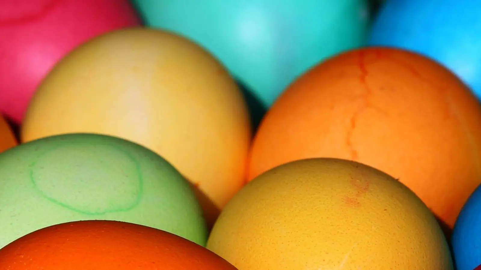 Gibt es zu Ostern gefärbt in allen Farben: gekochte Eier. (Foto: Karl-Josef Hildenbrand/dpa)