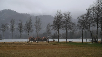 Trübe Aussichten: In Bayern werden Wolken und Regen erwartet - und in höheren Lagen Schnee. (Foto: Felix Hörhager/dpa)